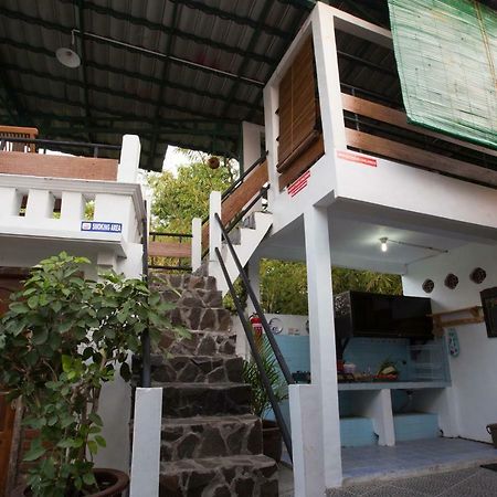Joglo Yudhistira Villa Sleman  Bagian luar foto